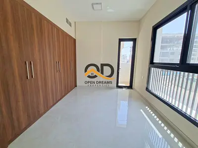 BARAND NEW FAMILY BUILDING 2 BHK 2 WASHROOM RANT ONLY 55K WITH BULCONEY PARIM LOCATION AREA