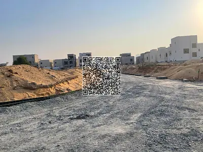للبيع بالتقسيط مباشر من المطور  ارض سكني استثماري فيلل تصريح تاون هاوس  في امارة عجمان منطقة الحليو 2 مشروع الحليو سنتر 2  الارض مساحة 160متر مربع  17