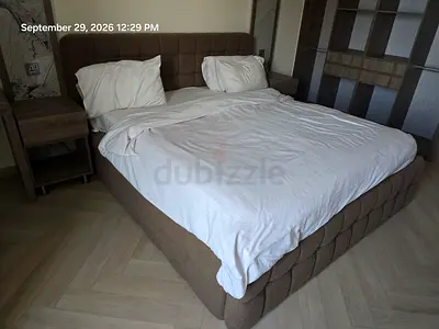 bed almost very clean only 300 dhs king size
