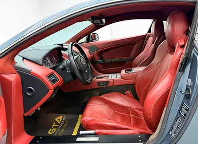 صورة 8 لـ 2015 Aston Martin VANTAGE