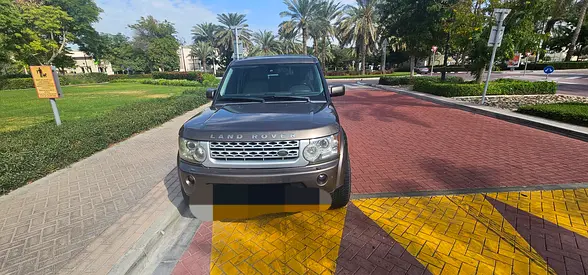 2012 LAND Rover LR4 photo 2