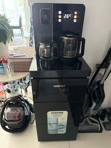Geepas smart touch Water Dispenser and Cooler - Black, Working Condition