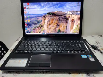 Lenovo laptop - well maintained, Windows installed