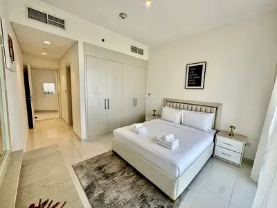 GOLF VIEW | HIGH FLOOR | TENANTED