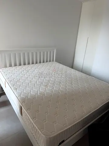 Queen size bed (Home Centre) & mattress (Danube) in good condition