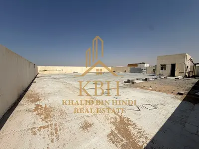 10,000 Sq. Ft. Yard for Rent in Al Sajaa, Sharjah | 25 KVA Electricity | Office, Pantry & Washroom | AED 120,000