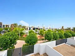 Modern 3BR Townhouse With Maids | Courtyard & City Views