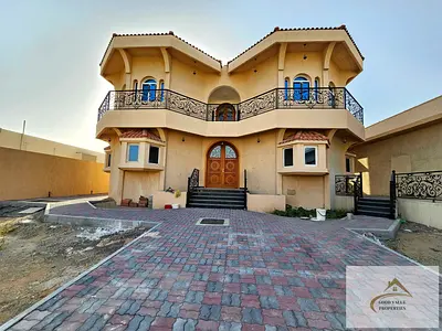 VIP 8 Bedrooms Big Villa with2 living halls and majlises