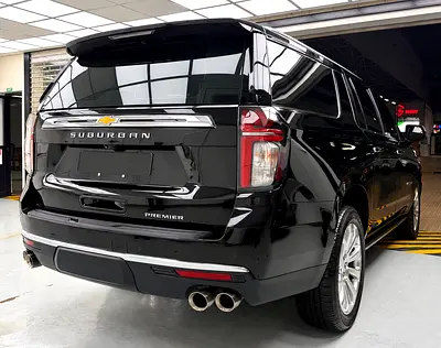 2021 Chevrolet SUBURBAN — фото 2