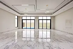 Vacant | Luxurious 5 BHK + Maid | Best Quality