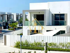 Upgraded Corner Villa Facing Community Center | Corner Unit