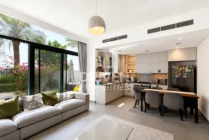 Single Row | Private Location | Spacious Unit