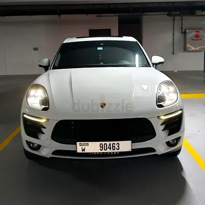 2018 Porsche Macan Standard GCC Specs
