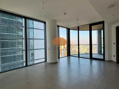 VASTU COMPLIANT I LAGOON VIEW I HIGH FLOOR