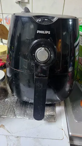 Philips Air Fryer - used, 2.2L (black)