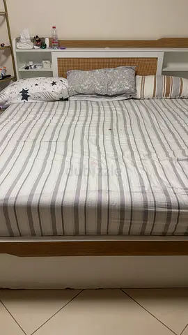 King size Bed Frame with Built-in Headboard Shelf - Light Wood & White