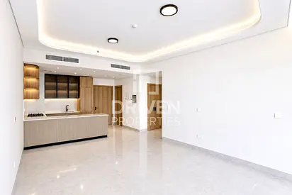 High Floor | Stunning Villa Views | Large Layout