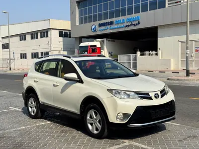 Toyota RAV4 2014 VXR GCC Full options Fush start automatic sets