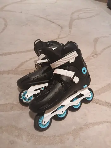 Brand new condtion roller skates