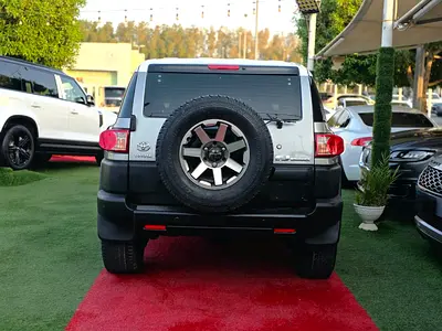 صورة 3 لـ 2009 Toyota FJ CRUISER