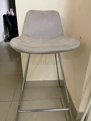 Set of 1 light grey suede bar stools with chrome legs - used