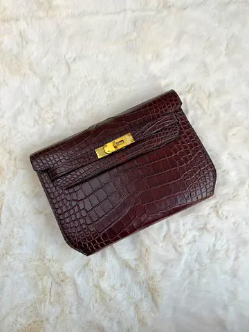 HERMES  POUCH SUPER MASTER QUALITY WITH BOX PAPER BAG