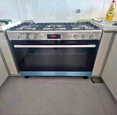 Bosch Stainless Steel 90cm Gas Range Cooker with Large Oven - Good Condition