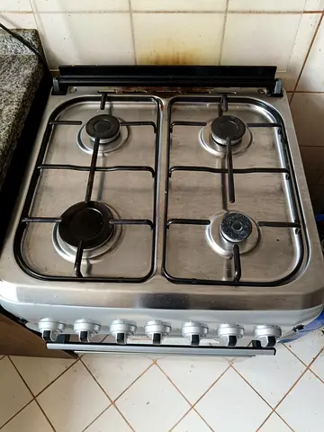 Gas Cooker with Cylinder
