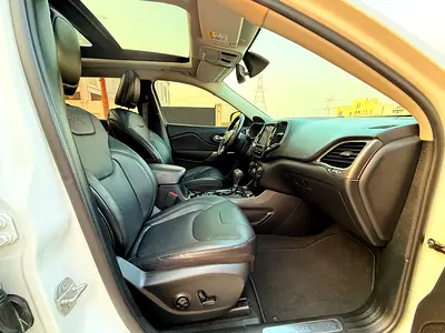 2020 JEEP CHEROKEE 缩略图 17
