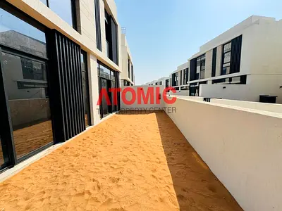 4 Bedroom Townhouse | Breath -taking Lake Views