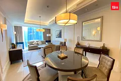 Bright | Luxury Living |High Floor|Fountain Views