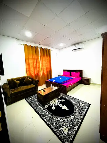 Furnished studio for monthly rent on Ajman Corniche – near Al Safeena Roundabout ✔️ Bills and internet included ⚡📶 Ready for immediate move-in!