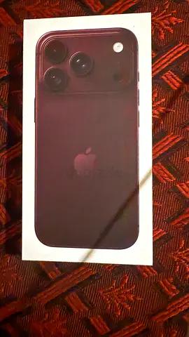 I phone 18 pro max Burgandy 256GB TDRA