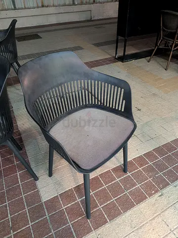 Set of 5 Outdoor/Patio Plastic Dining Chairs - Dark Grey, Used