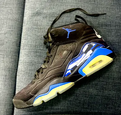 Air Jordan 8 Retro sneakers - black/blue, perfect condition size 42.5
