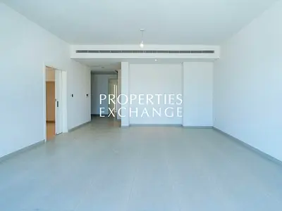 CORNER UNIT | SINGLE ROW | PREMIUM LOCATION | RESALE