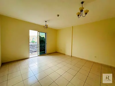 Spacious Studio | Emirates Cluster | Ready to Move