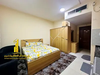 Luxury second-occupancy studio apartment with an open-plan kitchen and balcony. Fully furnished. ✨ Ajman, Al Nuaimiya. For monthly rent.