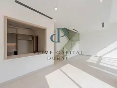 Bright 4BR TH | Landscape Garden| Vacant End October