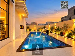 Villa for sale featuring high-end, custom finishes; comprises two floors plus a rooftop terrace and 