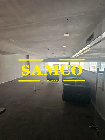 SHEIKH ZAYED ROAD//7450 SQFT ROADFACING SHOWROOM AVAILABLE FOR RENT IN SHEIKH ZAYED ROAD