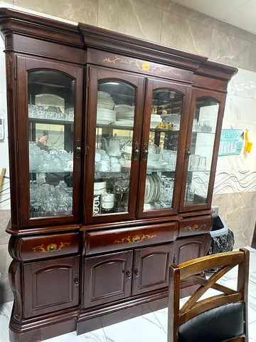 Antique-style Wooden China Cabinet / Display Hutch - Dark Wood