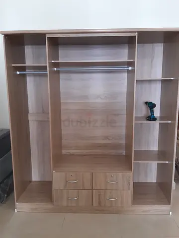 Light wood wardrobe/armoire with shelves and drawers - brand new 4door