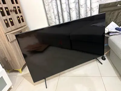 Samsung TV –  Display Glitch / For Repair