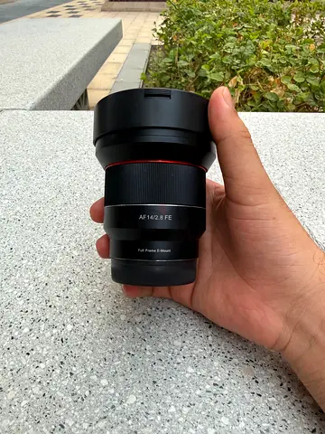 Samyang AF 14mm f/2.8 FE Full-Frame Lens – Sony E-Mount | Excellent Condition overall new condition