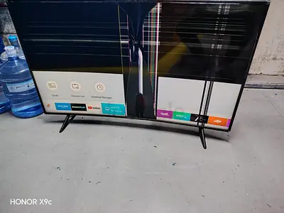 Break screen Samsung smart TV 55 inches