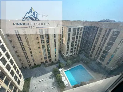 Brand new 1bedroom with two washroom parking free