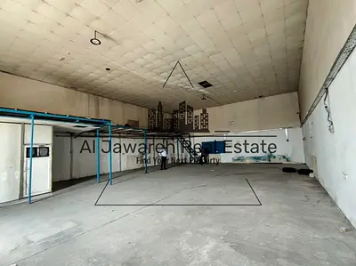 For annual rent: A prime warehouse suitable for all industrial and commercial activities in the Emirate of Umm Al Quwain