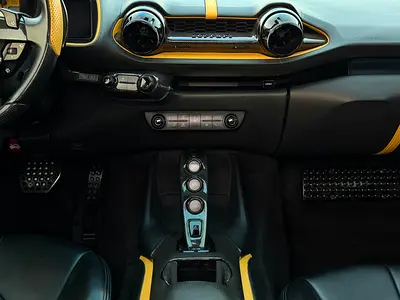2019 Ferrari 812 SUPERFAST 缩略图 18
