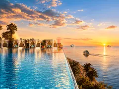 VASTU UNIT I LIMITED 1BR PLUS STUDY I SEA VIEW